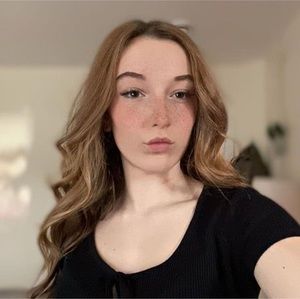 Meet your Posher, Brianna